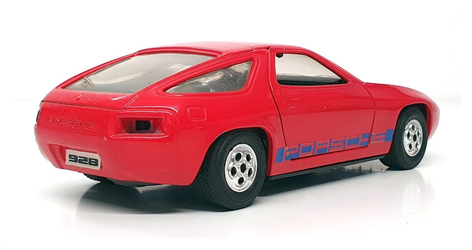 Eidai Grip 1/28 Scale Diecast 2766 - Porsche 928 - Red