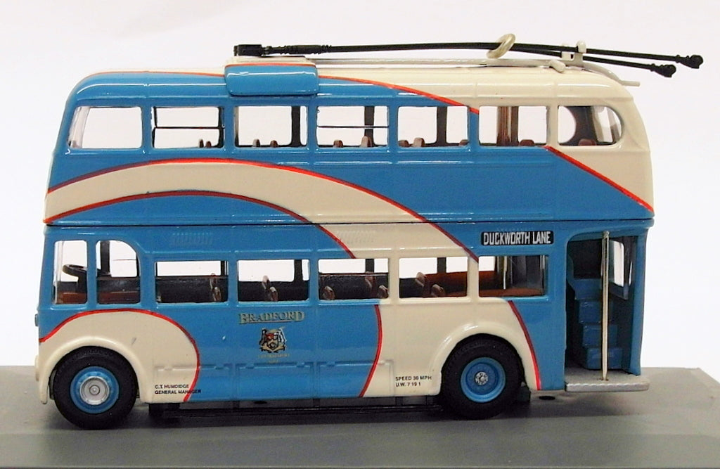 Corgi 1/76 Scale 40105 - Weymann Coronation Trolleybus Bradford Corp.