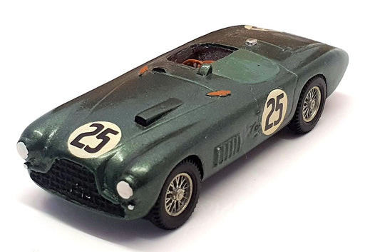 Unknown Brand 1/43 Scale UN04G - Aston Martin DB3 #25 Race Car - Green