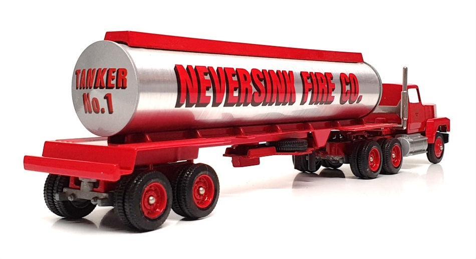 Winross 1/64 Scale WR019 - Ford Tanker Truck Neversink Fire Co. - Red