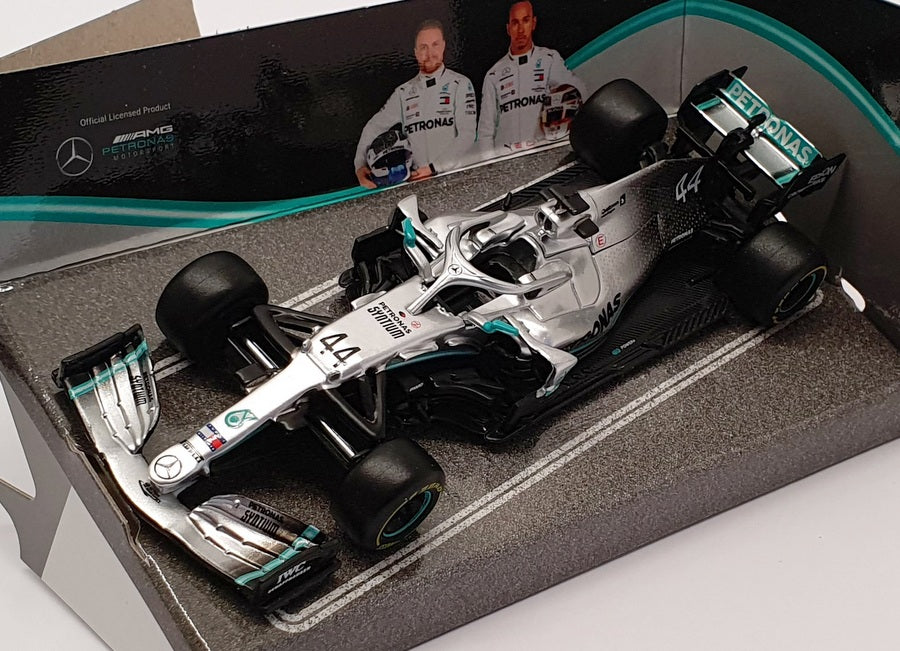 Burago 1/43 Scale 18-38136 - Hamilton Mercedes AMG Petronas F1 W10 EQ Power+ #44