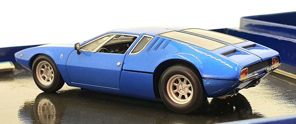 Minichamps 1/43 Scale 436 127122 - 1969 De Tomaso Mangusta - Metallic Blue