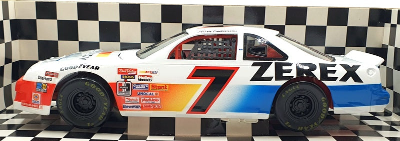 ERTL 1/18 Scale Diecast 7426 - Ford Thunderbird Zerex #7 A.Kulwicki