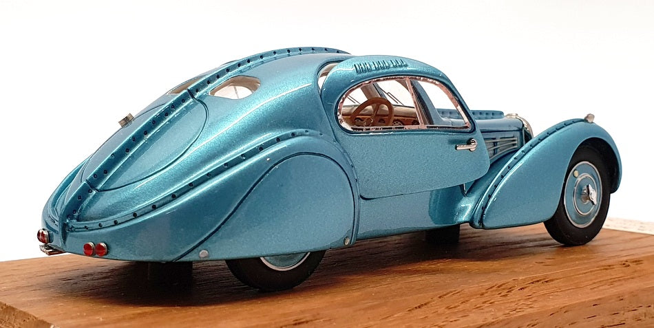 Heco Miniatures 1/43 Scale 392M - 1936 Bugatti 57SC Atlantic - Metallic Blue