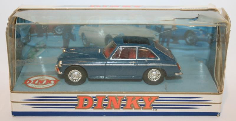 Dinky 1/43 Scale Diecast Model DY-3 MGB GT 1965 BLUE