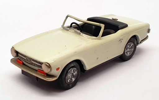 Motorkits 1/43 Scale Built Model Car Kit MK01 - Triumph TR6 - White