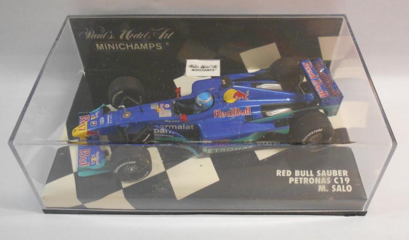 Minichamps F1 1/43 Scale - 430 000017 SAUBER PETRONAS M.SALO