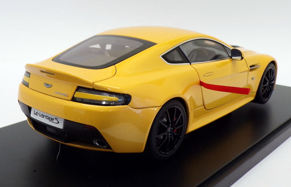 Autoart 1/18 Scale 70252 - 2015 Aston Martin V12 Vantage S - Yellow Tang