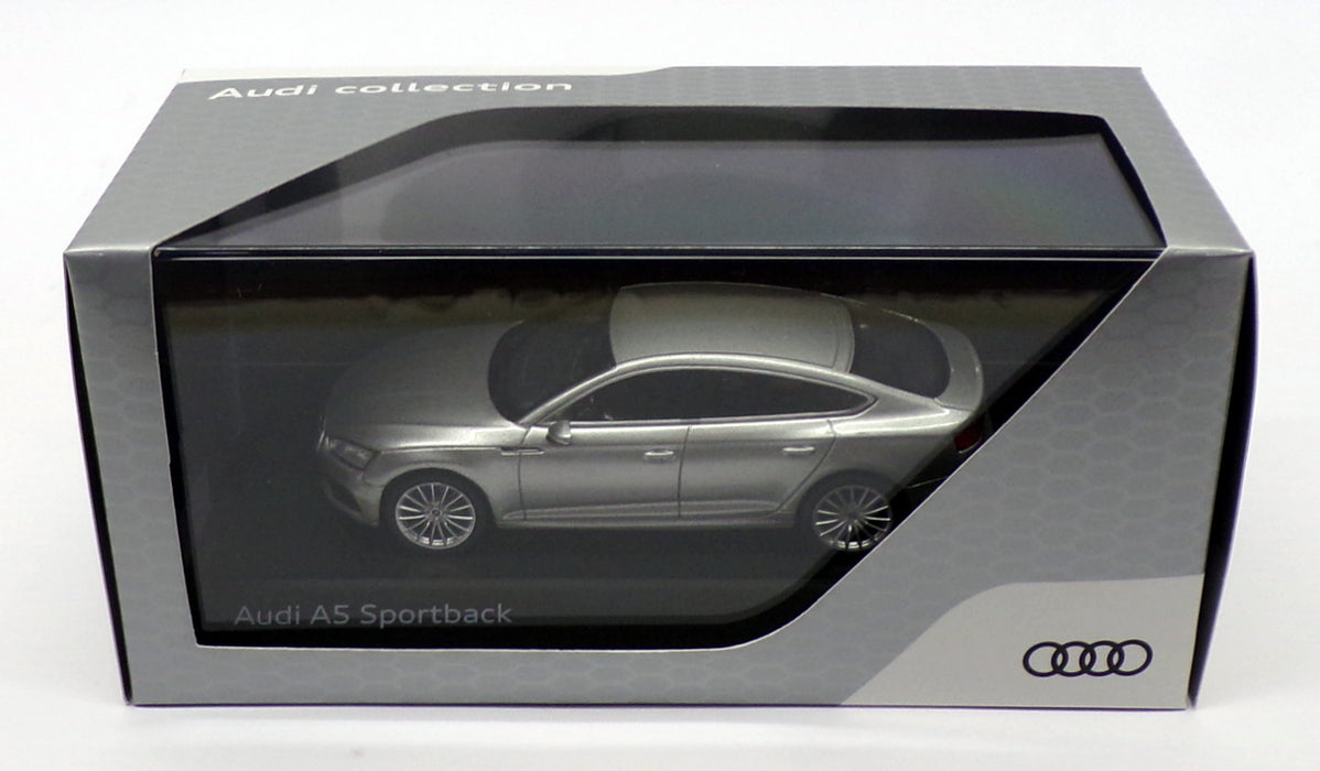 Spark 1/43 Scale 501.16.050.31 - Audi A5 Sportback - Florett Silver