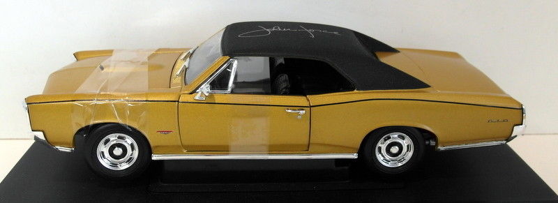 Ertl 1/18 Scale Diecast - 32893 1966 Pontiac GTO Gold John Force Series