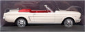 Hachette 1/24 Scale Diecast HT4822 - 1965 Ford Mustang Convertible - White