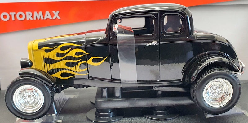 Motor Max 1/18 Scale Model Car 73171 - 1932 Ford Five Window Coupe - Black