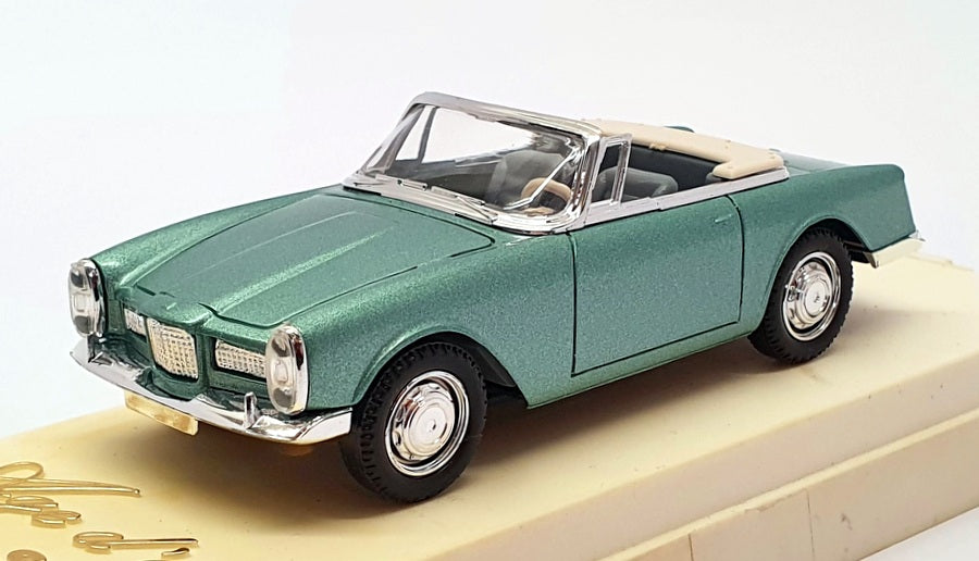 Solido 1/43 Scale Diecast 4516 - 1962 Facel Vega - Metallic Lgt. Green