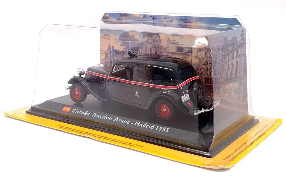 Altaya 1/43 Scale Diecast A261121N - Citroen Traction Avant Taxi - Madrid 1955