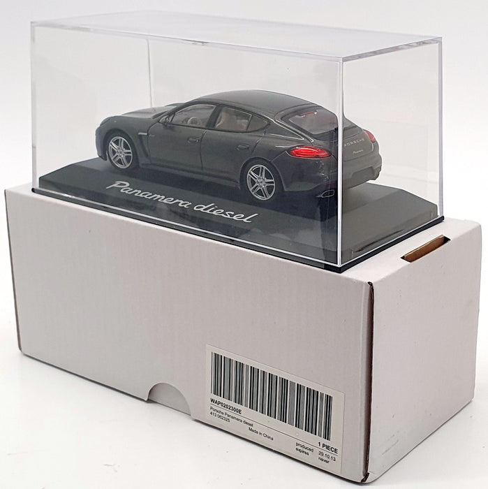 Minichamps 1/43 Scale 0202300 - Porsche Panamera Diesel - Met Grey