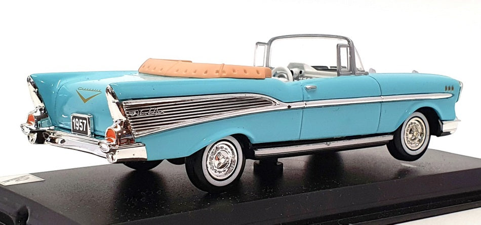 Altaya 1/43 Scale Diecast Model 011221C - Chevrolet Bel Air Conv - Light Blue