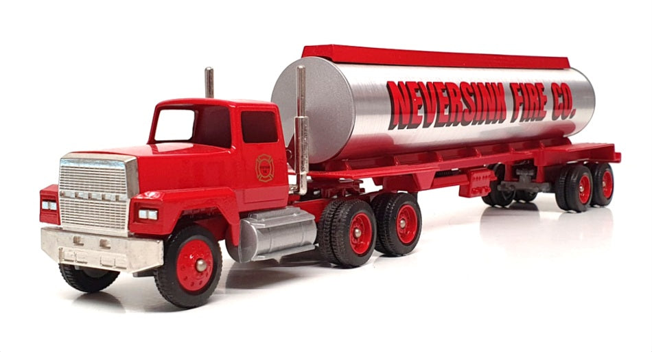 Winross 1 64 Scale WR019 Ford Tanker Truck Neversink Fire Co. Red