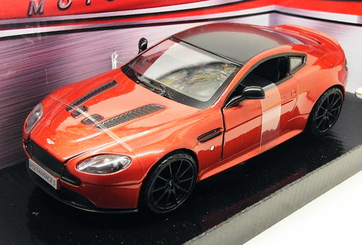 Motor Max 1/24 Scale Diecast 79322 - Aston Martin V12 Vantage S