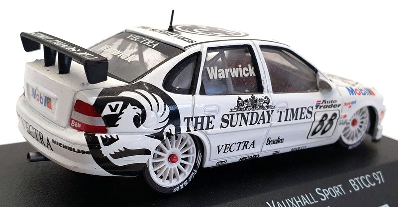 Onyx 1/43 Scale Diecast XT062 - Vauxhall Vectra BTCC 1997 Derek Warwick