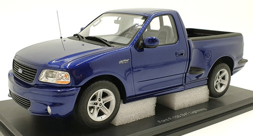 DNA Collectibles 1/18 Scale DNA000098 - Ford SVT F-150 Lightning - Blue