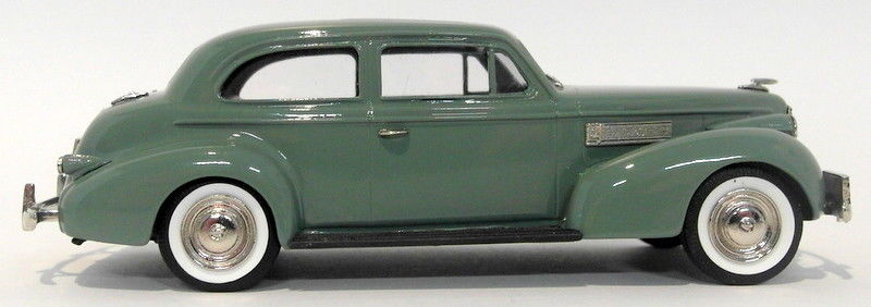 Brooklin 1/43 Scale BRK98  - 1939 La Salle 2Dr Touring Sedan Green