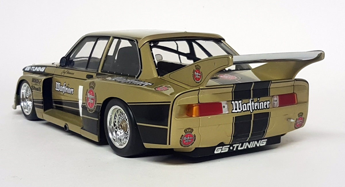 Minichamps 1/18 Scale - 180 772105 BMW 320i Warsteiner Jorg Obermoser DRM 1977