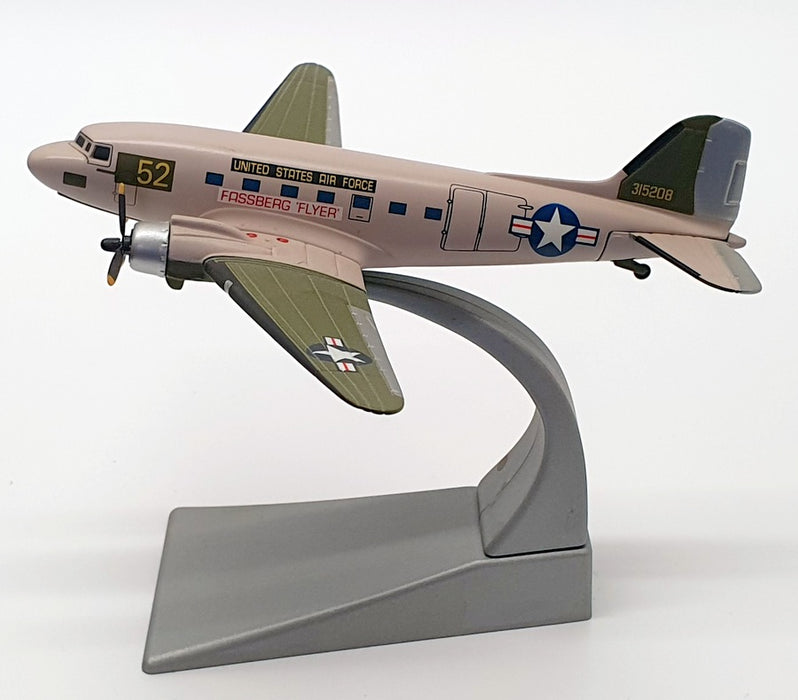 Corgi 1/144 Scale Aircraft 47101 - Douglas C-47A Skytrain USAF