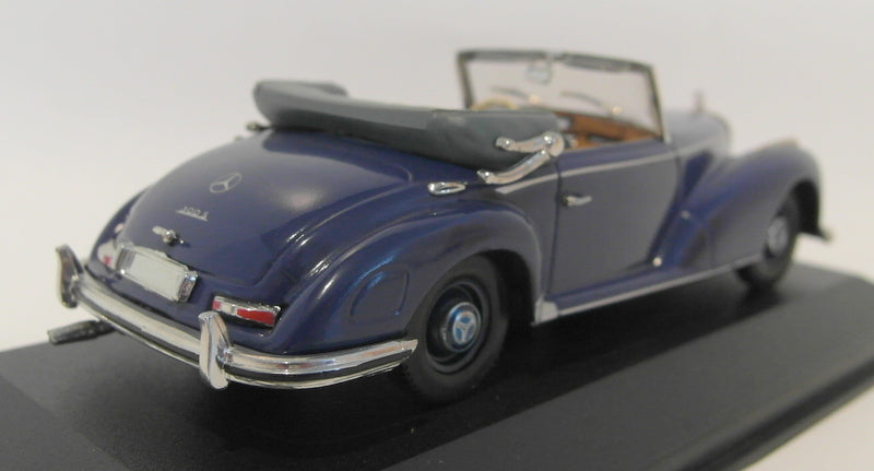 Minichamps 1/43 Scale diecast 032331 Mercedes Benz 300 S Cabriolet 1951-55 Blue