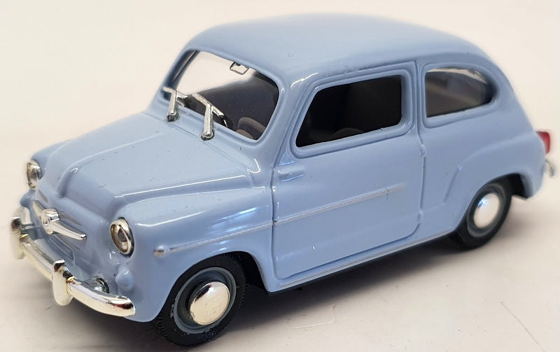 Solido 1/43 Scale Model Car AEV9074 - 1963 Fiat 600D - Light Grey