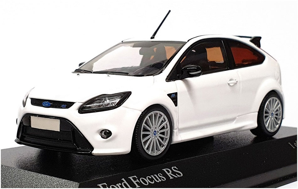 Minichamps 1/43 Scale 400 088100 - 2009 Ford Focus RS - White