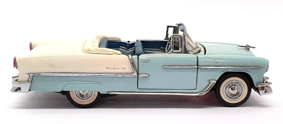 Franklin Mint 1/43 Scale 11321Z -1955 Chevrolet Bel Air - Blue/White