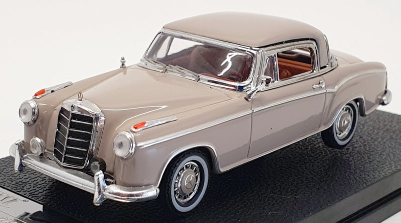 Vitesse 1/43 Scale Model 28661 - Mercedes Benz 220 SE Coupe - Cream