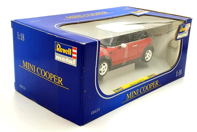 Revell 1/18 08424 Mini Cooper - Red/White