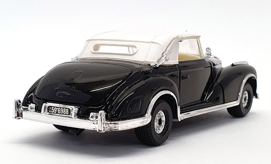 Corgi Appx 13cm Long Diecast 805 - 1956 Mercedes Benz 300S - Black/White