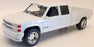 Greenlight 1/18 Scale 19072 - 1997 Chevrolet Custom Silverado 3500 - White