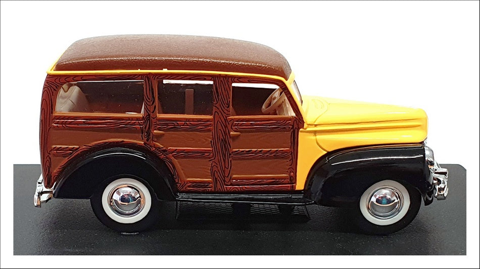 Superior 1/38 Scale HK72799 - 1940 Ford Woody Wagon - Yellow