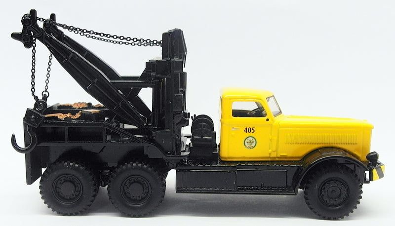 Corgi 1/50 Scale 55605 - Diamond T Wrecker Truck - Blackpool Trans.