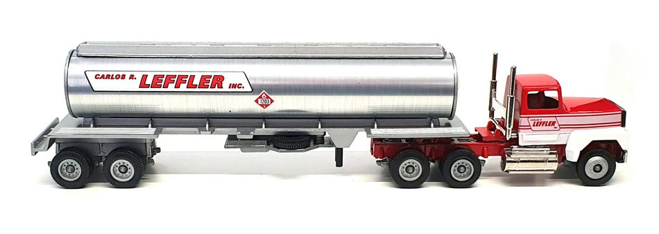 Winross 1/64 Scale 21322 - Ford Tanker Truck (Leffler) - Red/White/Silver