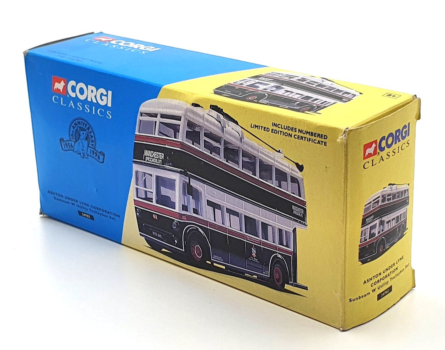 Corgi 1/50 Scale 34702 - Sunbeam W Utility Trolleybus - Ashton Under Lyne