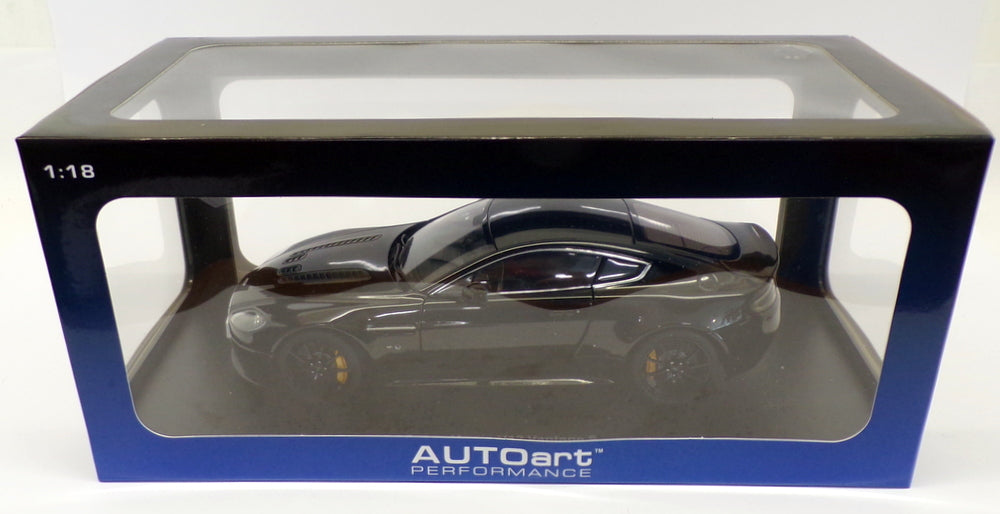 Autoart 1/18 Scale 70253 - 2015 Aston Martin V12 Vantage S - Black