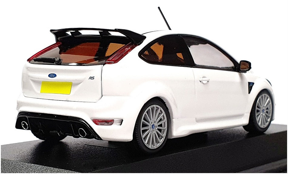 Minichamps 1/43 Scale 400 088100 - 2009 Ford Focus RS - White