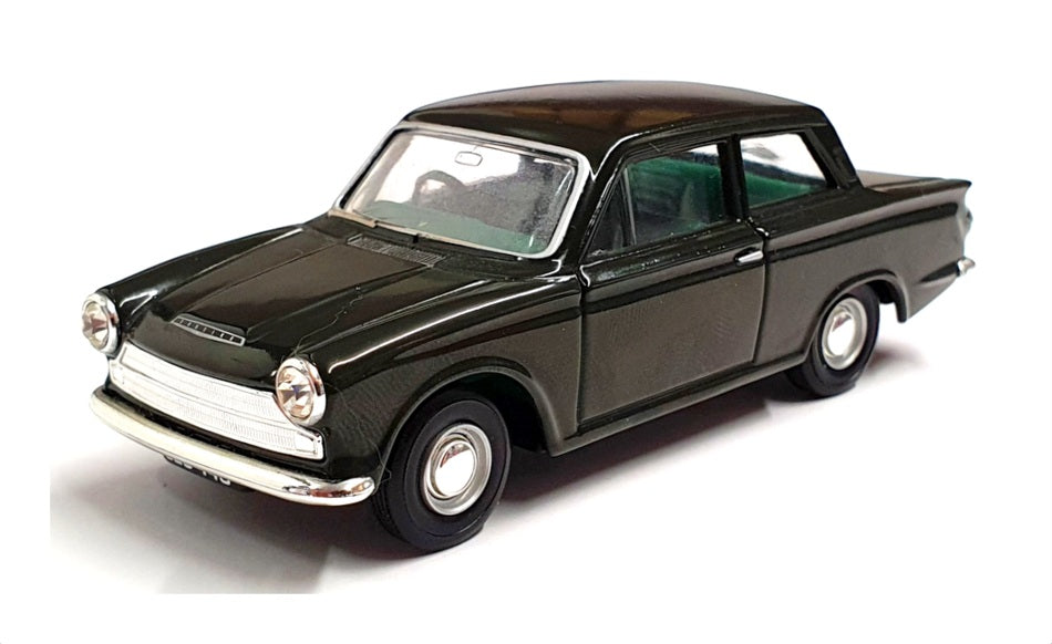 Vanguards 1/43 Scale VA07300 - Ford Cortina Mk1 - Goodwood Green