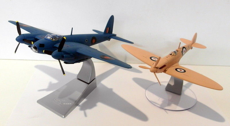 Corgi 1/72 scale diecast  AA99110 DH Mosquito PR MkIV Supermarine Spitfire PRVII