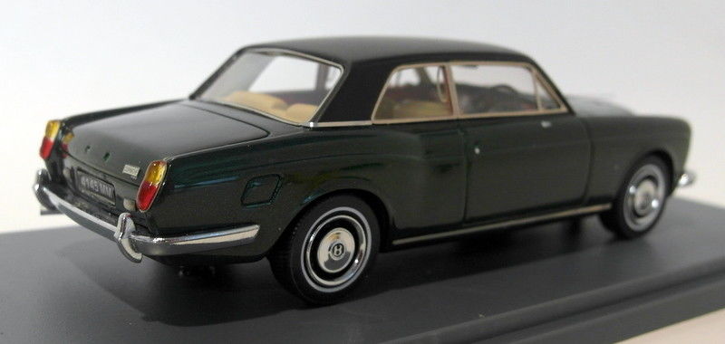 Neo 1/43 scale resin 23N17N Bentley Corniche metallic green FAULTY