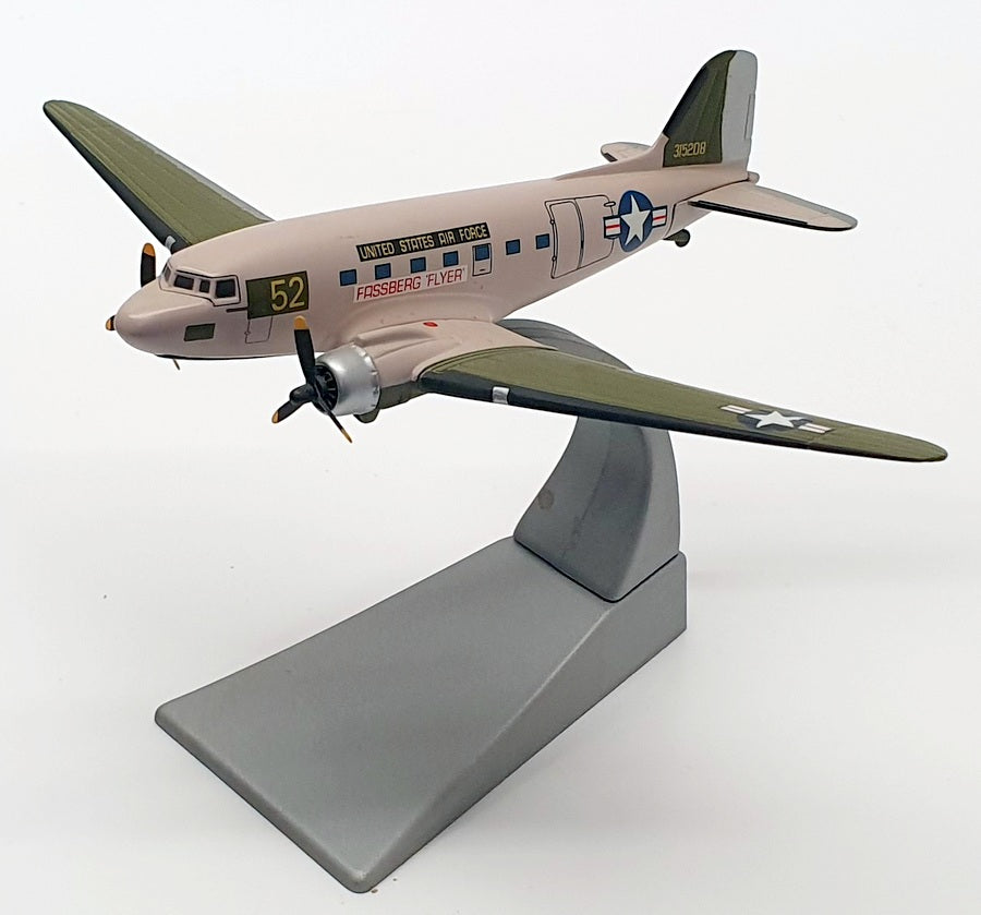 Corgi 1/144 Scale Aircraft 47101 - Douglas C-47A Skytrain USAF