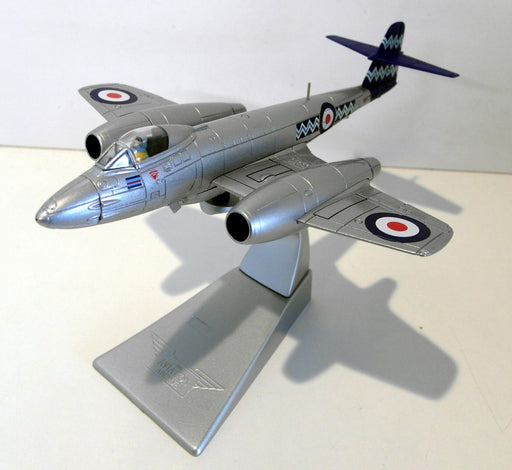 Corgi 1/72 scale diecast AA35001 Gloster Meteor F.Mk,8 500 RAF West Malling