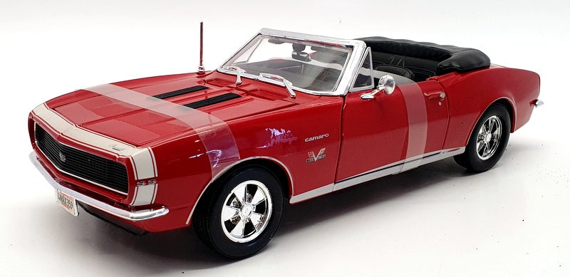 Maisto 1/18 Scale Diecast 31800 - 1967 Chevrolet Camaro SS 396 - Red