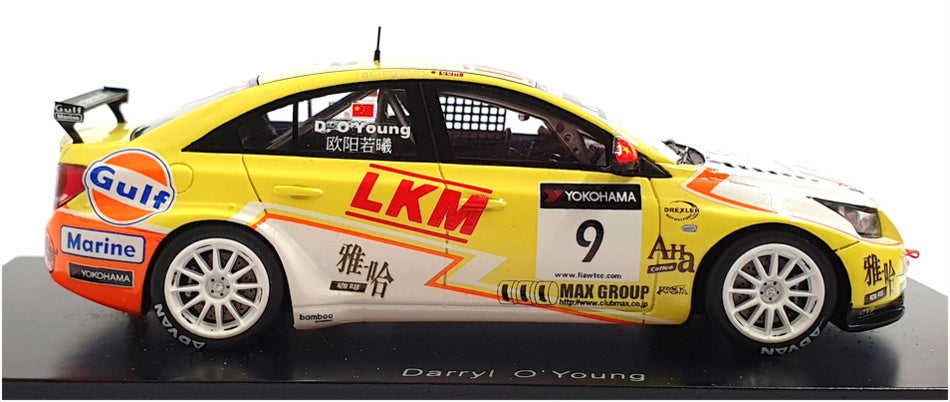 Spark 1/43 Scale S2450 - Chevrolet Cruze 1.6T #9 WTCC Macau 2011