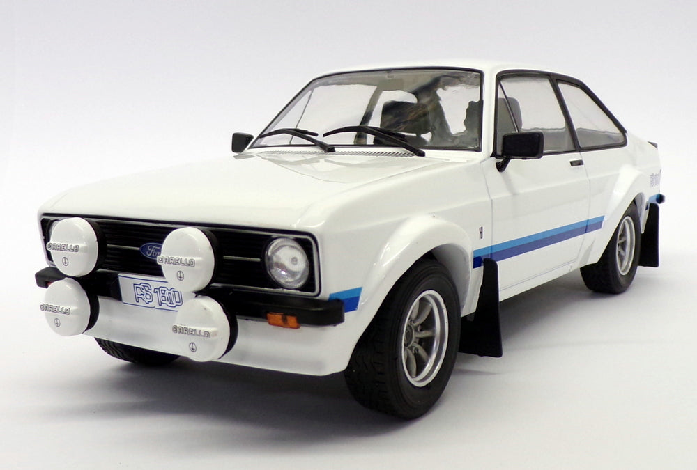 Ixo Models 1/18 Scale 18CMC029 - 1977 Ford Escort Mk II RS 1800 - White