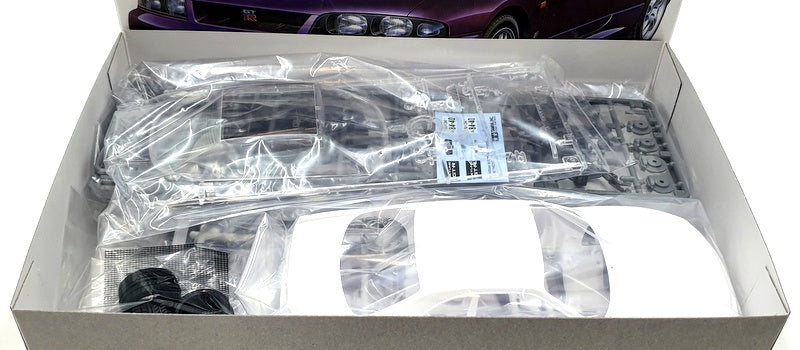 Tamiya 1/24 Scale Model Kit 24145 - Nissan Skyline GT-R V.SPEC